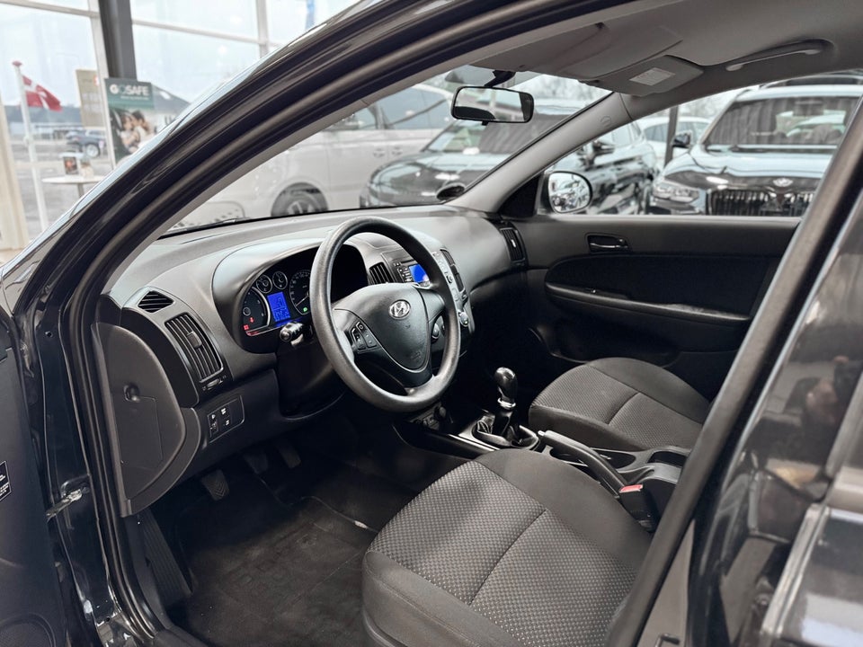 Hyundai i30 1,6 CRDi 90 Comfort CW 5d