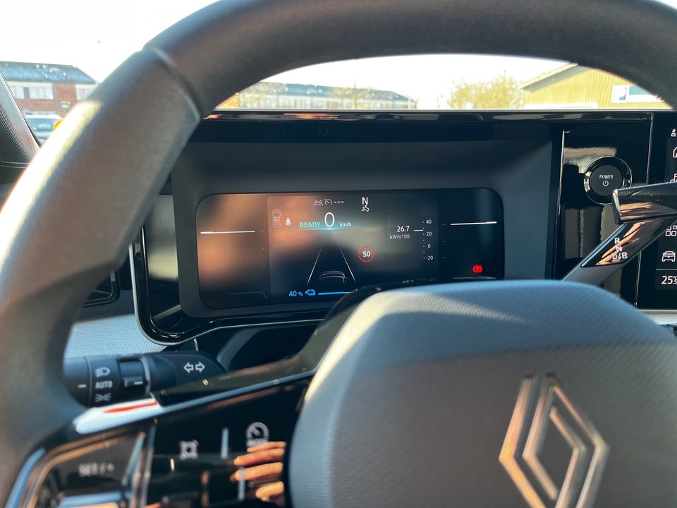 Renault 5 E-Tech 40 Evolution 5d