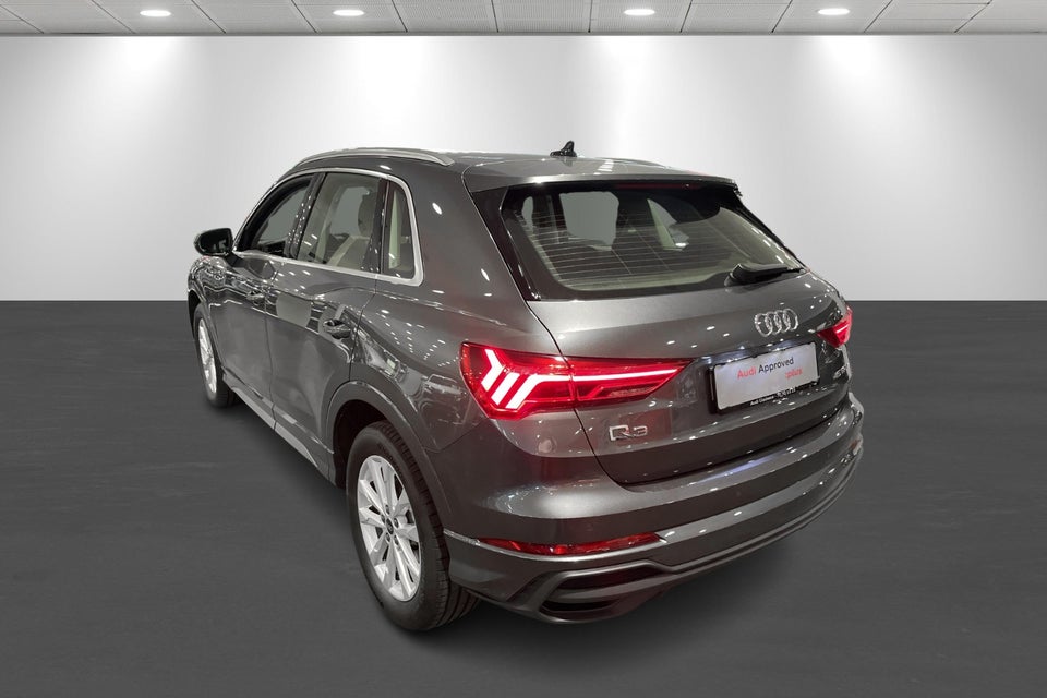 Audi Q3 45 TFSi e S-line+ S-tr. 5d