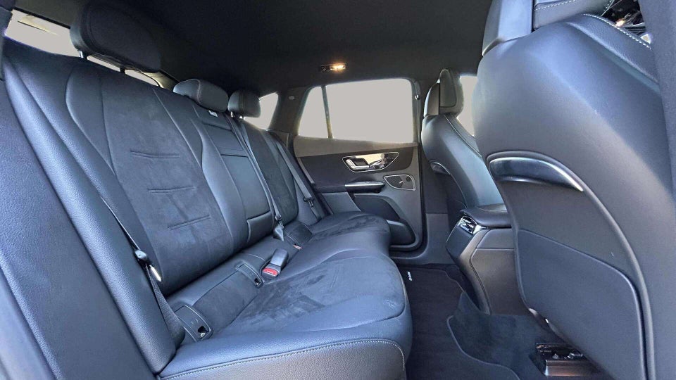 Mercedes EQE350 SUV AMG Advance Plus 4Matic 5d