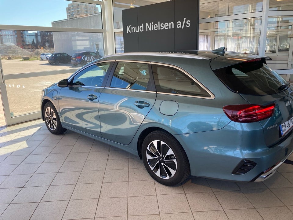 Kia Ceed 1,6 PHEV Prestige SW DCT 5d