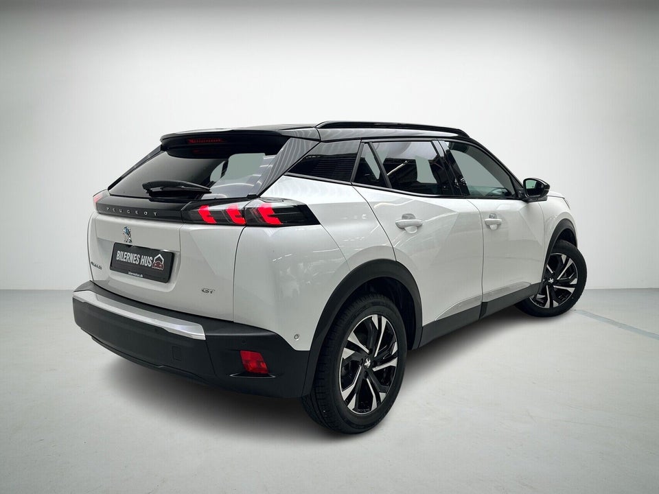 Peugeot e-2008 50 GT 5d