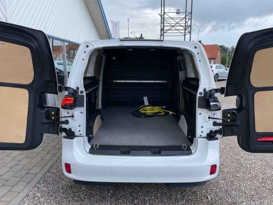 VW ID.Buzz 77 Style Van 5d