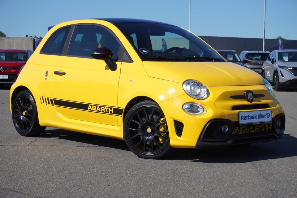 Abarth 595 1,4 T-Jet 180 70th Esseesse 3d