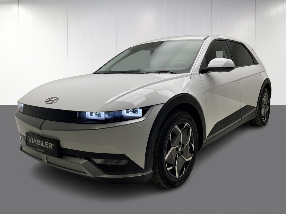 Hyundai Ioniq 5 77 Essential 5d