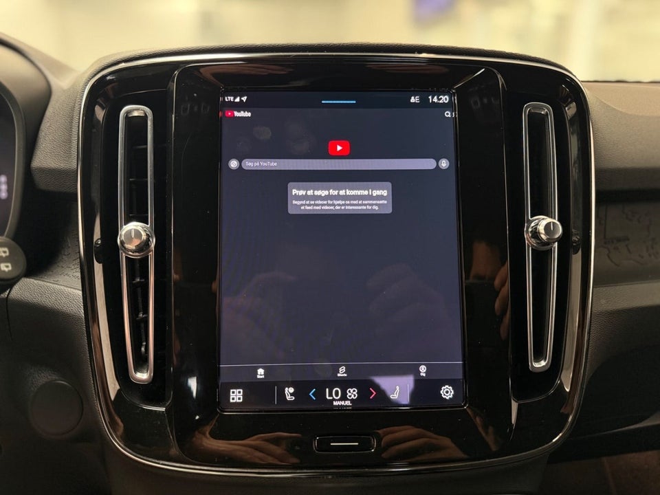 Volvo XC40 ReCharge Twin Plus 5d