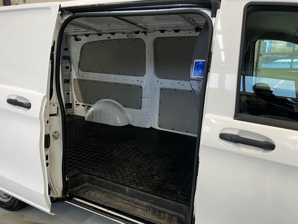 Mercedes Vito 114 2,2 CDi Kassevogn aut. XL