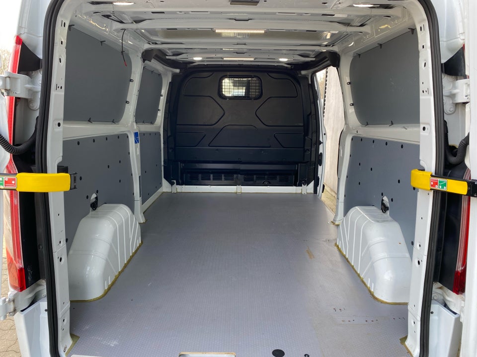 Ford Transit Custom 300 L2 2,0 TDCi 170 Trend