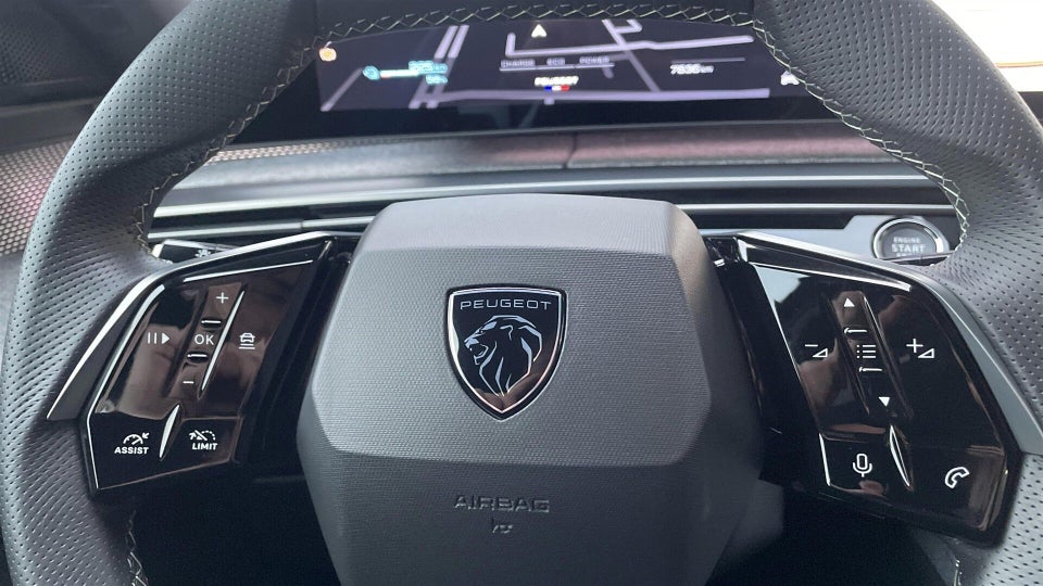 Peugeot e-5008 77 GT Pack 7prs 5d
