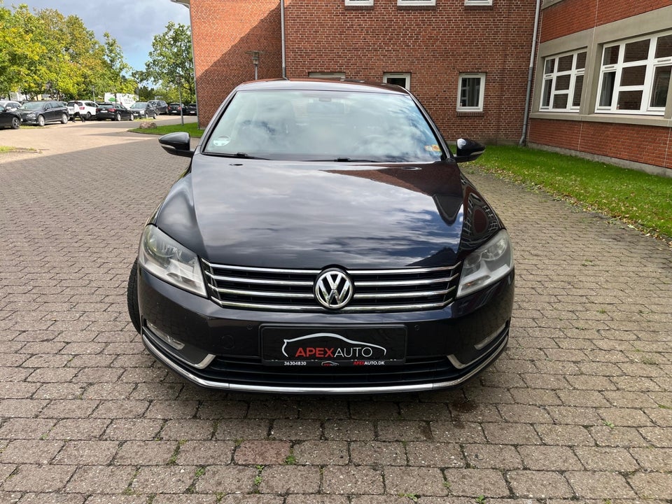 VW Passat 2,0 TDi 140 Highline DSG BMT 4d