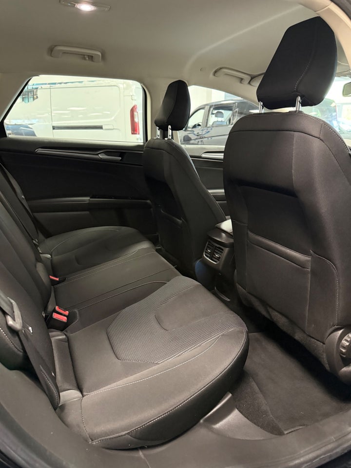 Ford Mondeo 2,0 EcoBlue Titanium stc. aut. 5d