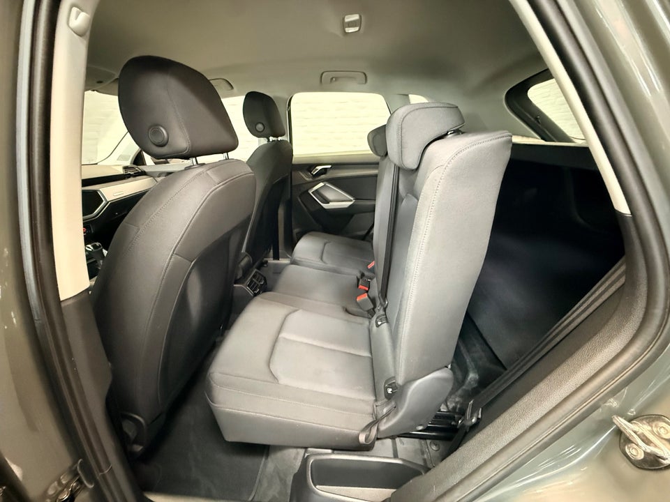 Audi Q3 35 TFSi Advanced 5d