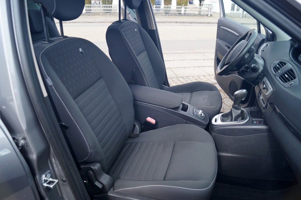 Renault Scenic III 1,5 dCi 110 Limited Edition EDC 5d