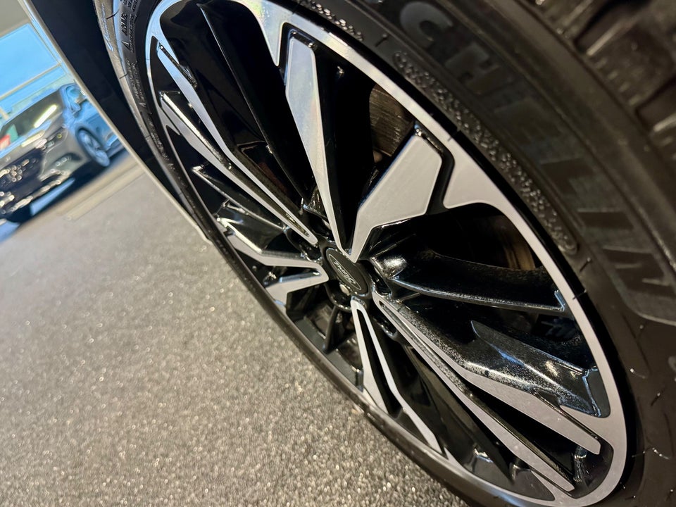 Ford Kuga 2,5 PHEV ST-Line X CVT 5d