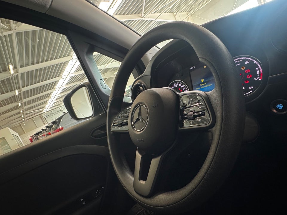 Mercedes eCitan A2 Basis Van