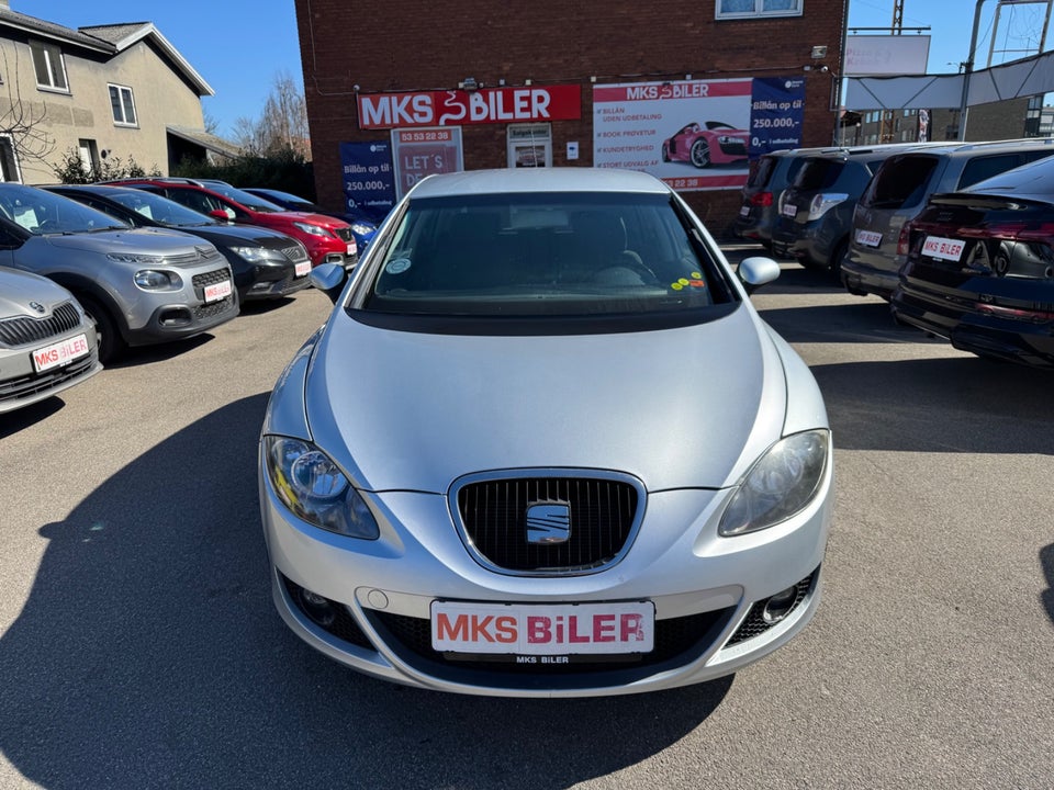 Seat Leon 1,8 TSi Stylance 5d