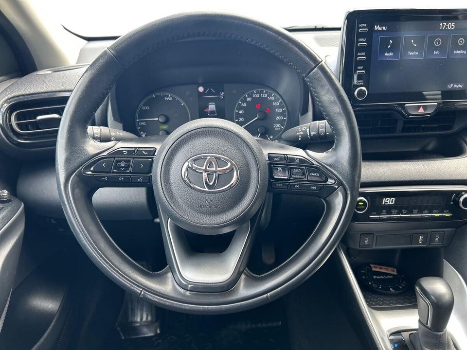 Toyota Yaris 1,5 Hybrid Active Tech e-CVT 5d