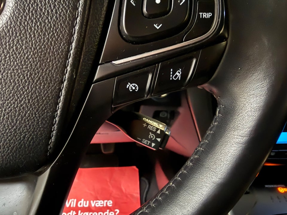 Toyota Avensis 1,8 VVT-i T2 Premium Touring Sports 5d