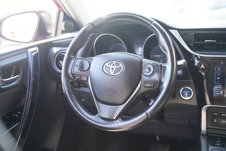 Toyota Auris 1,8 Hybrid H2 Touring Sports CVT 5d