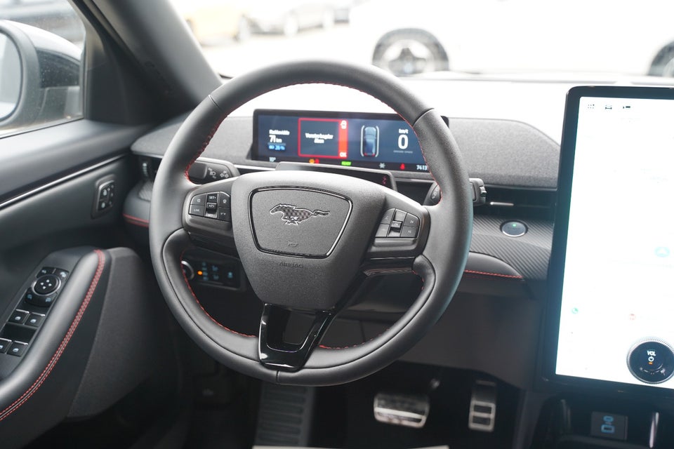 Ford Mustang Mach-E 88 Premium Extended Range 5d