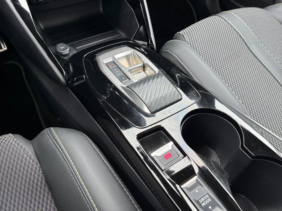 Peugeot e-2008 54 GT 5d