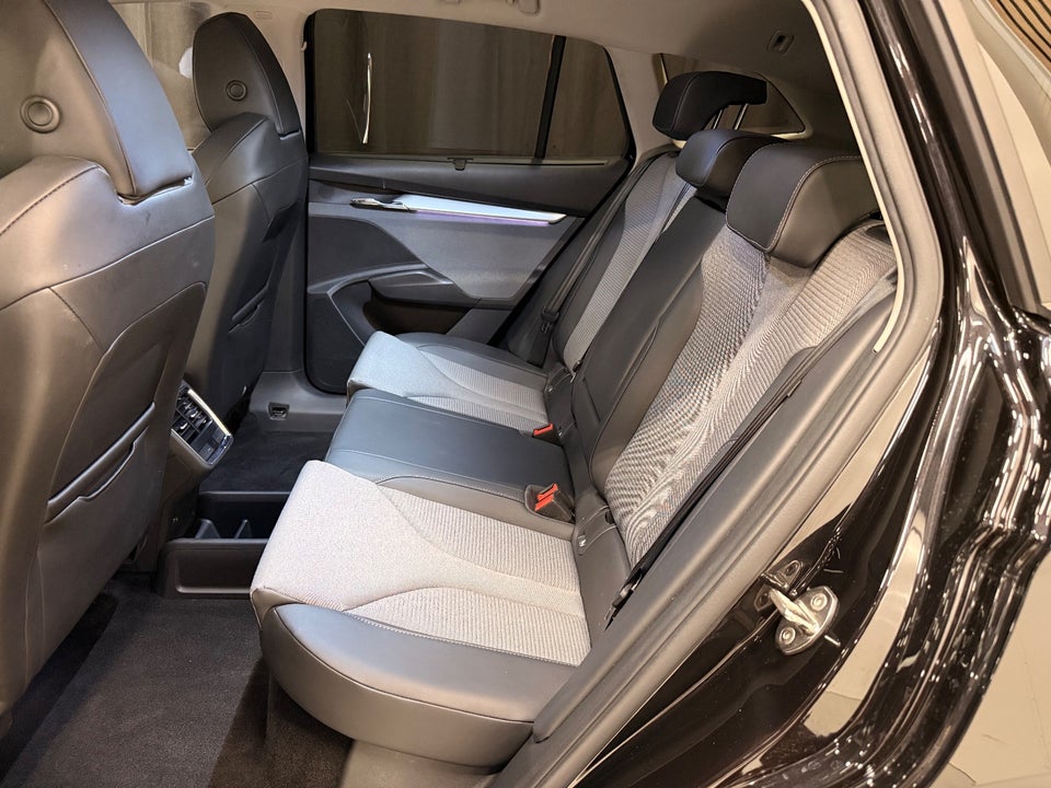 Skoda Enyaq 60 iV Premium 5d