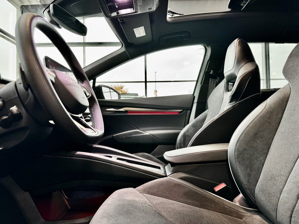 Skoda Enyaq 85 iV Sportline Advanced 5d