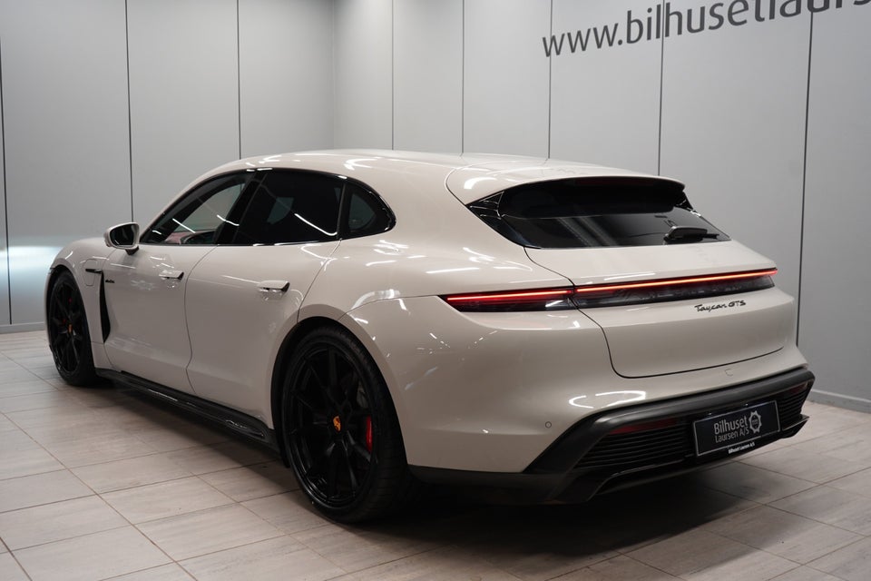Porsche Taycan GTS Performance+ Sport Turismo 5d