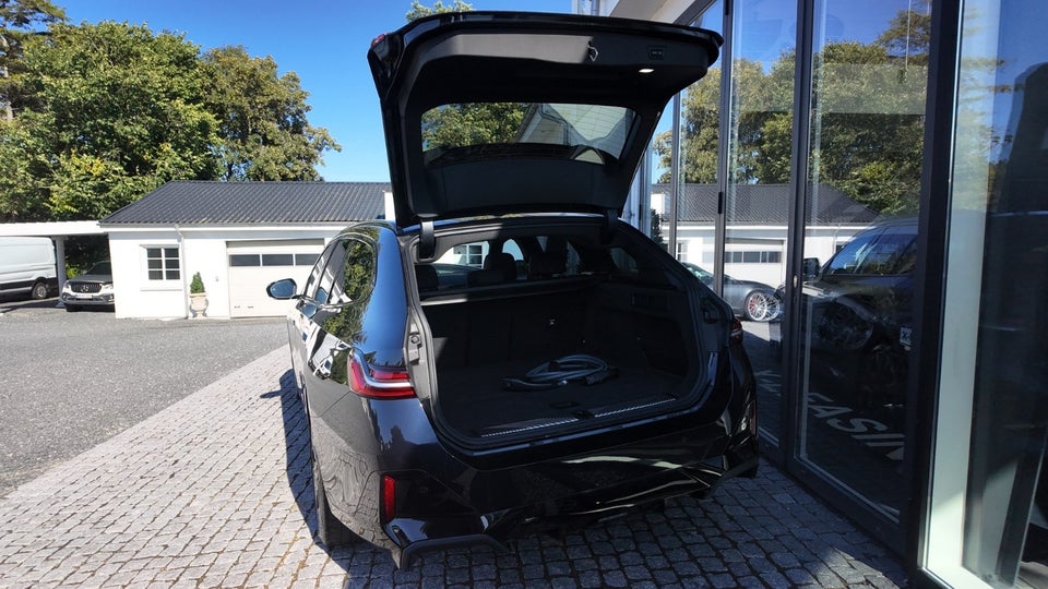 BMW i5 eDrive40 Touring M-Sport 5d