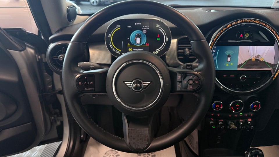 MINI Cooper SE Edition Premium 3d