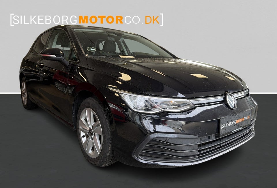 VW Golf VIII 2,0 TDi 115 Life DSG Van 5d