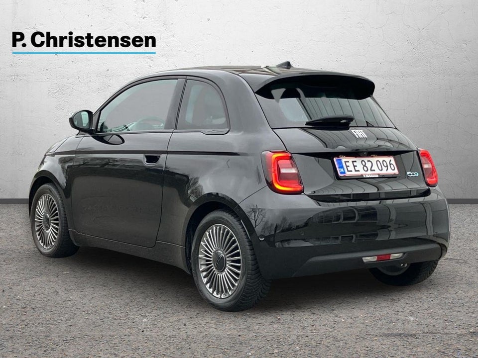 Fiat 500e 42 Icon 3d