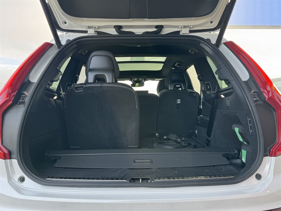 Volvo XC90 2,0 T8 ReCharge Ultimate Dark aut. AWD 7prs 5d