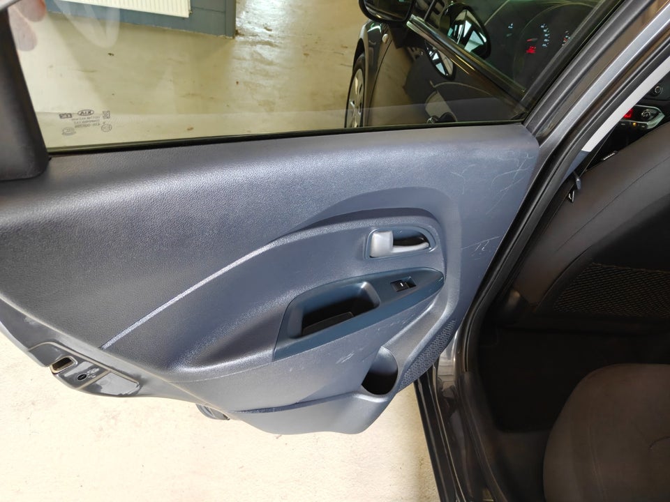 Kia Rio 1,2 CVVT Active 5d