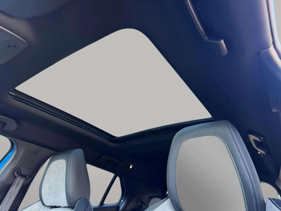 Peugeot e-2008 50 GT 5d