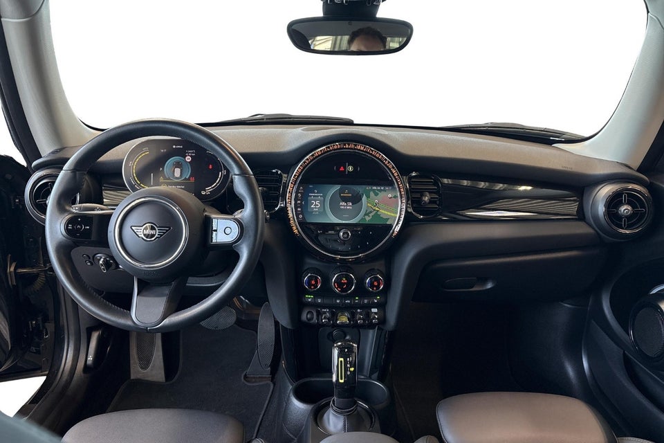 MINI Cooper SE Classic Trim 3d
