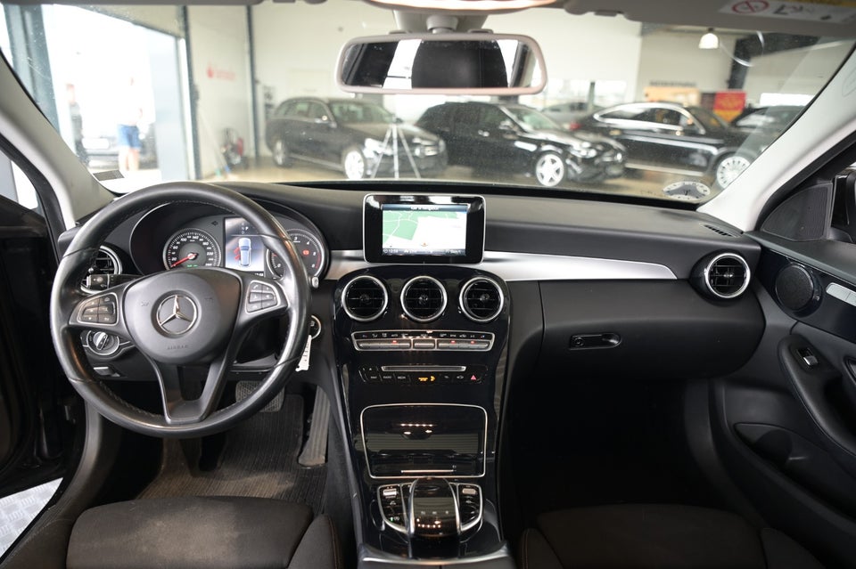 Mercedes C220 d 2,2 Business stc. aut. 5d