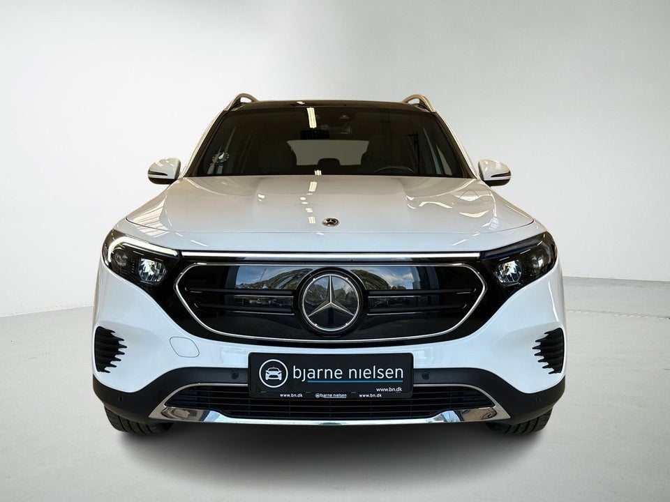 Mercedes EQB300 4Matic 7prs 5d