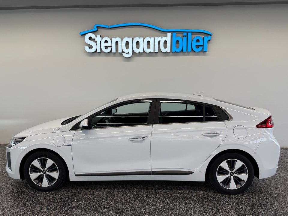 Hyundai Ioniq 1,6 PHEV Premium DCT 5d