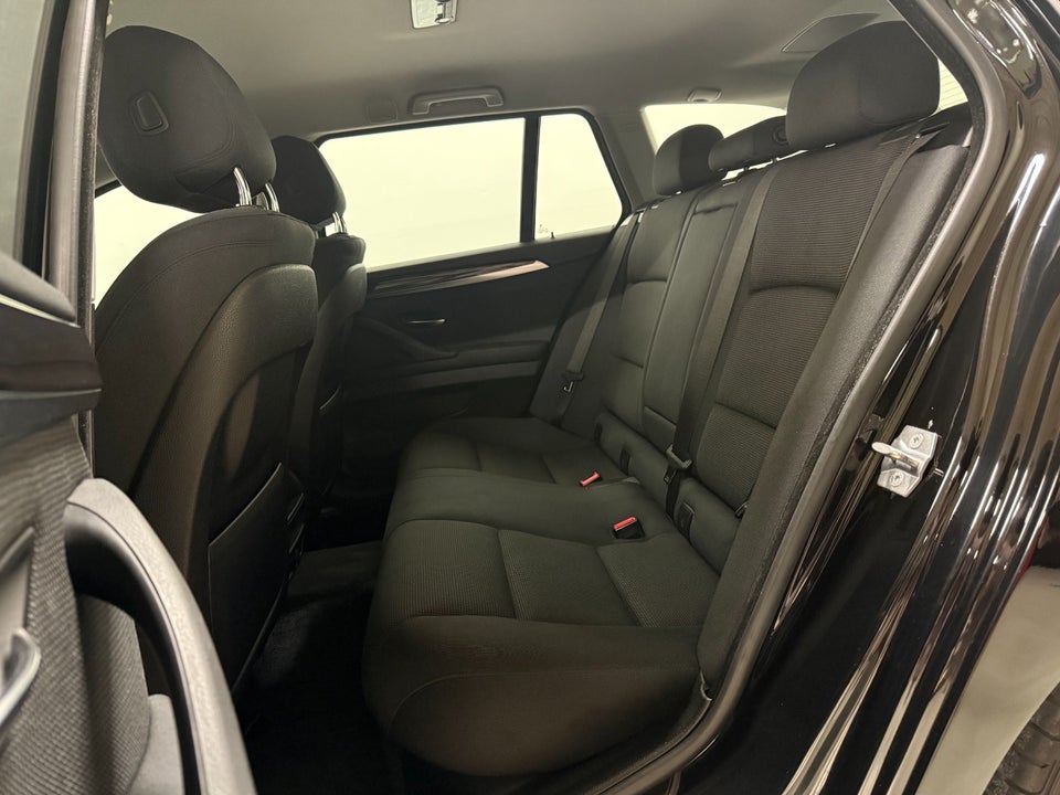 BMW 520d 2,0 Touring M Performance aut. 5d