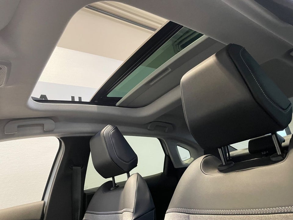 Citroën ë-C4 X 50 Palais Sky 4d