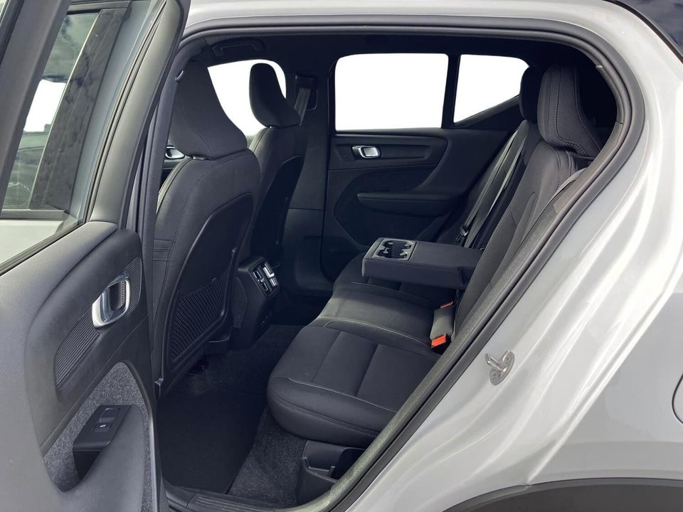 Volvo XC40 ReCharge Twin Plus 5d