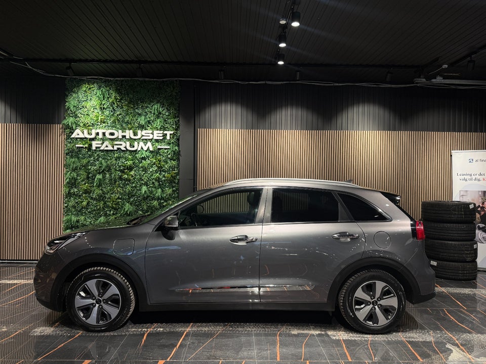 Kia Niro 1,6 PHEV Advance+ DCT 5d