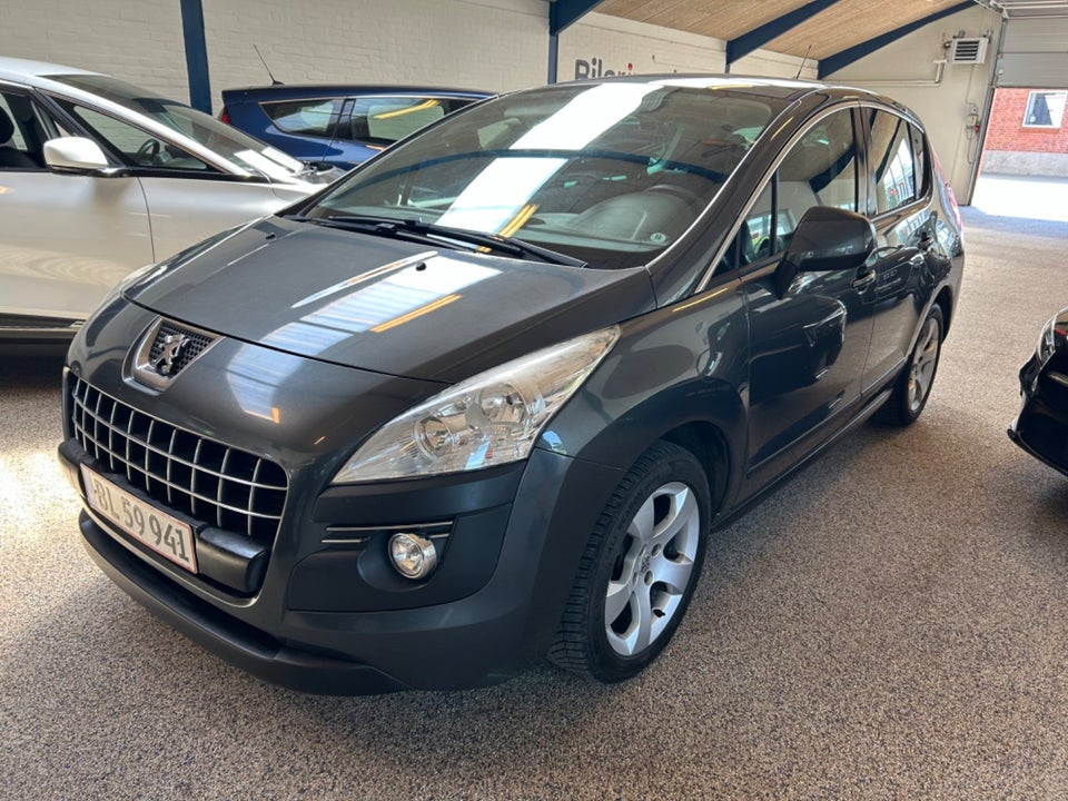 Peugeot 3008 1,6 HDi 112 Premium+ 5d