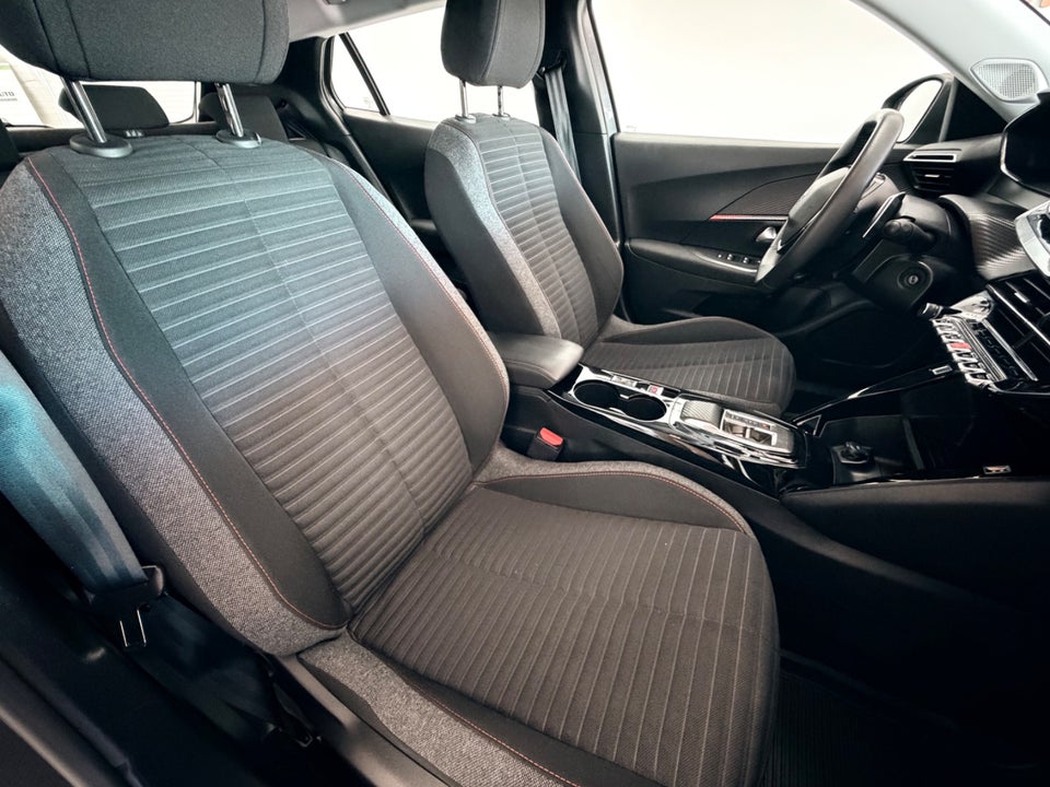 Peugeot 2008 1,2 PureTech 130 Active Pack EAT8 5d
