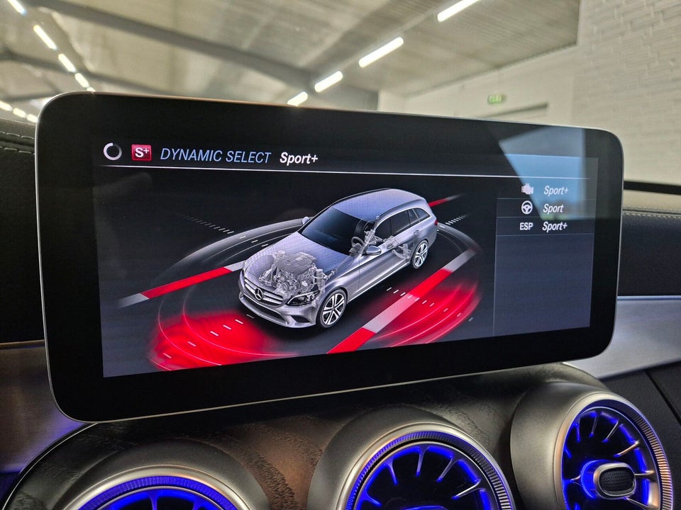 Mercedes C220 d 2,0 AMG Line stc. aut. 5d