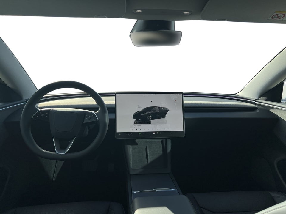 Tesla Model 3 RWD 4d