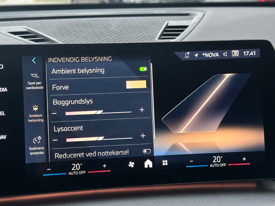 BMW iX1 eDrive20 M-Sport 5d