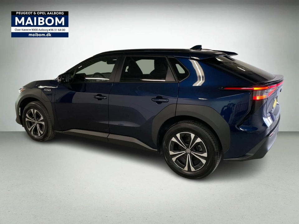 Toyota bZ4X Active 5d