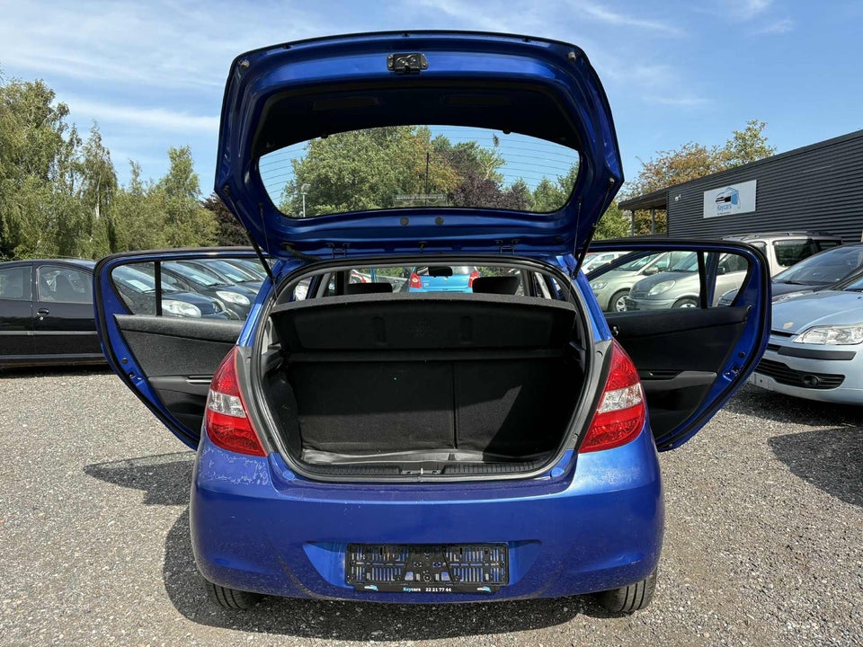 Hyundai i20 1,25 Classic 5d